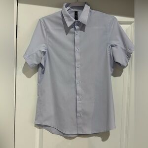 Men’s Lululemon Airing Easy Short Sleeve Button Down Shirt size small